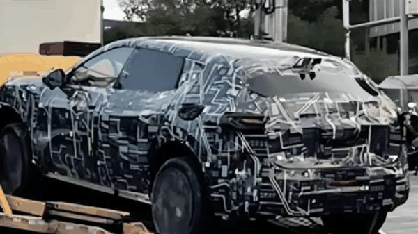 纯电增程双动力!阿维塔15谍照曝光 三季度有望上市插图 纯电增程双动力!阿维塔15谍照曝光 三季度有望上市