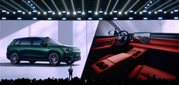 卷王来了！零跑C10正式上市：12.88万元起