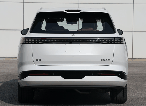 有望3季度推出:东风奕派eπ008内饰谍照公布插图2 有望3季度推出:东风奕派eπ008内饰谍照公布