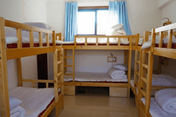 宿舍床位是分好的吗?宿舍床位是怎么排的插图 宿舍床位是分好的吗1