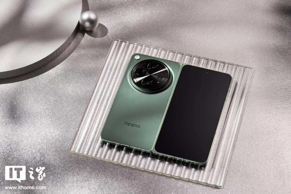 OPPO Find 系列手机官方降价:X7 Ultra 直降最高 500 元、N3 直降最高 2000 元插图2 OPPO Find 系列手机官方降价:X7 Ultra 直降最高 500 元、N3 直降最高 2000 元