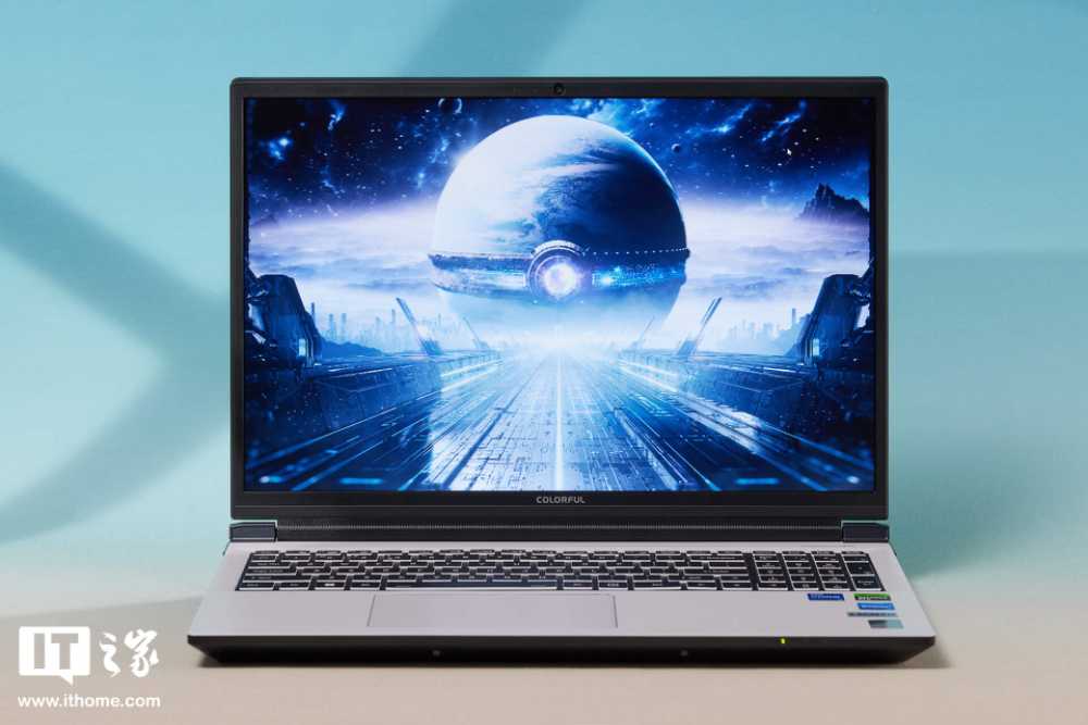 七彩虹隐星 P16 TA 24 「雾屿白」图赏:科幻风设计,黑白撞色质感出众插图16 七彩虹隐星 P16 TA 24 「雾屿白」图赏:科幻风设计,黑白撞色质感出众