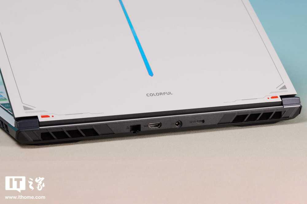 7K 出头拿下 i7-13650HX + RTX4070：七彩虹隐星 P16 TA 24 游戏本评测