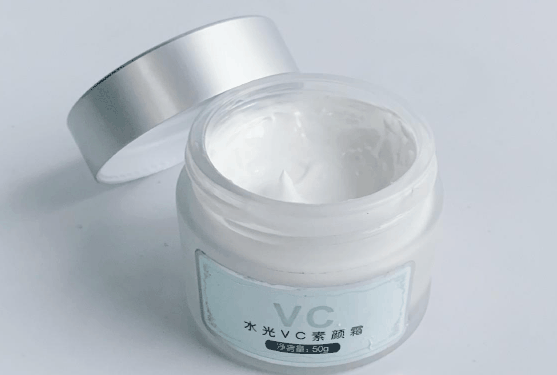 身体素颜霜用洗面奶能洗掉吗?洗面奶能洗掉身体素颜霜吗插图2 身体素颜霜用洗面奶能洗掉吗3