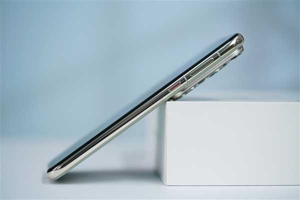 10999元!华为Pura 70 Ultra图赏:伸缩摄像头吸睛插图11 10999元!华为Pura 70 Ultra图赏:伸缩摄像头吸睛