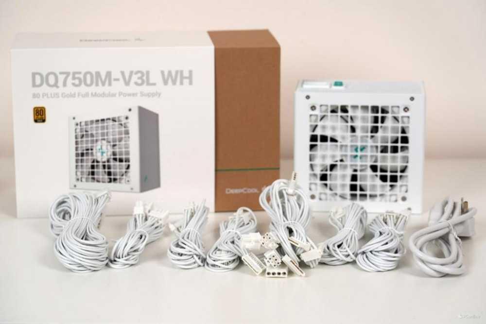 纯白便携 ITX 机箱 九州风神 CH160 试装体验插图1 纯白便携 ITX 机箱 九州风神 CH160 试装体验