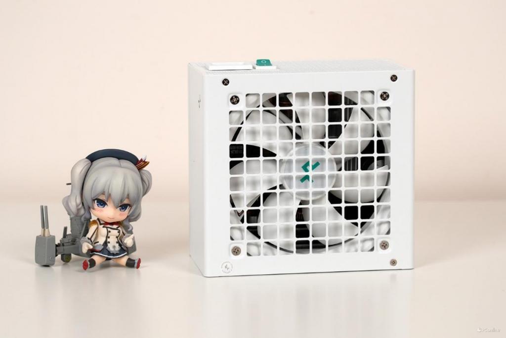 纯白便携 ITX 机箱 九州风神 CH160 试装体验插图3 纯白便携 ITX 机箱 九州风神 CH160 试装体验