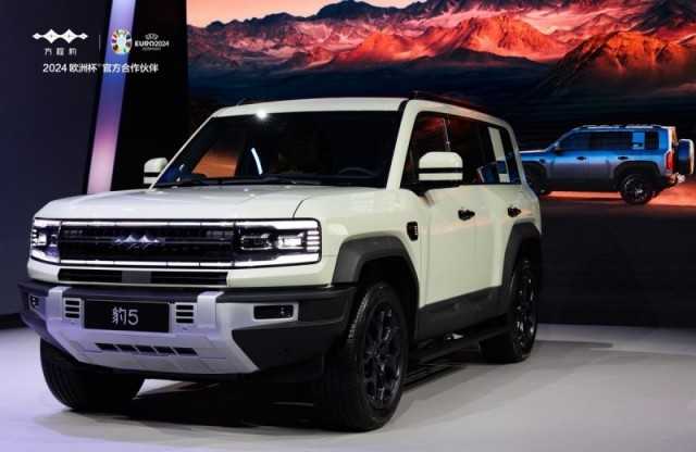 方程豹全家桶亮相北京车展 豹5加推云辇豪华版车型