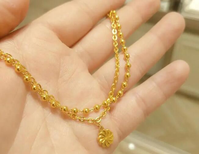 金价涨到700后不敢买也不敢卖 这反映了什么信号呢？