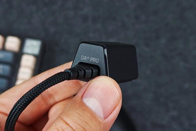 炼狱蝰蛇V3怎么样? 雷蛇炼狱蝰蛇V3专业版鼠标体验测评插图9