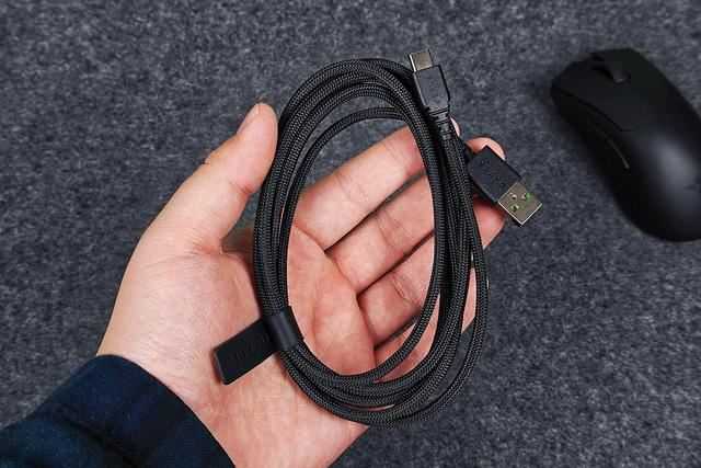 炼狱蝰蛇V3怎么样? 雷蛇炼狱蝰蛇V3专业版鼠标体验测评插图10