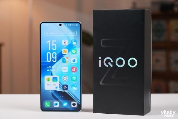 骁龙旗舰芯+6000mAh电池 iQOOZ9 Turbo手机测评插图