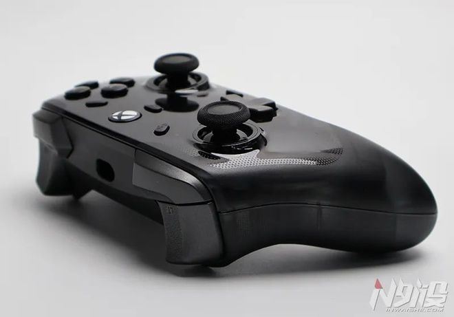 炫彩光效和原版XBOX手柄握感的游戏利器 小鸡影舞者手柄拆解评测插图9