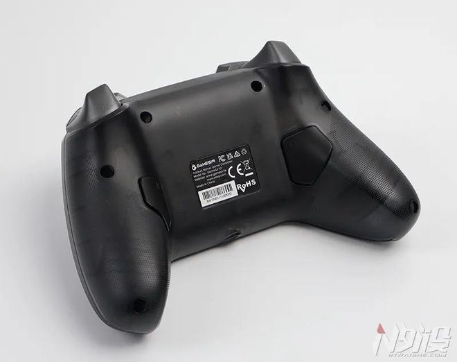 炫彩光效和原版XBOX手柄握感的游戏利器 小鸡影舞者手柄拆解评测插图10