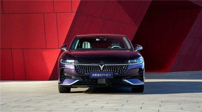 20万以上豪华混动轿车,追光PHEV引领潮流,尊享非凡之旅插图1 20万以上豪华混动轿车,追光PHEV引领潮流,尊享非凡之旅