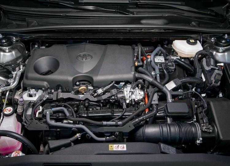 务实、传承、创新，家庭选车绕不开的选项，解析第9代凯美瑞