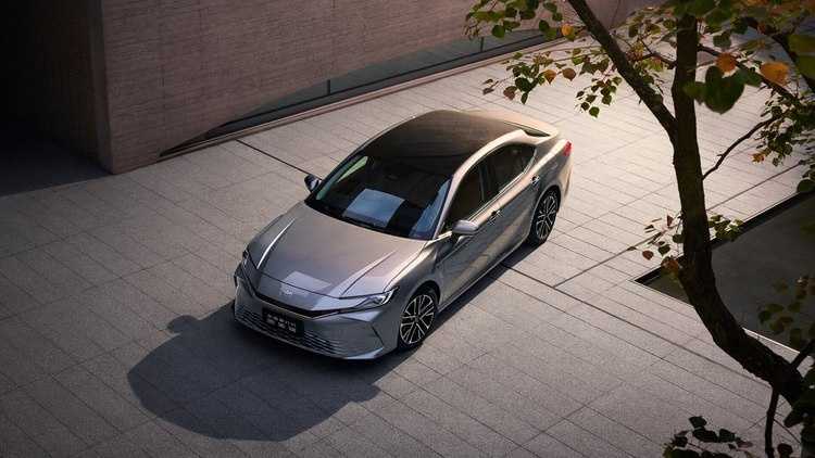 务实、传承、创新，家庭选车绕不开的选项，解析第9代凯美瑞