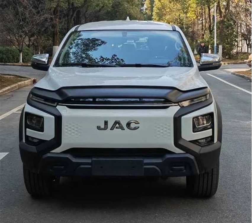 纯电四驱、500+km续航，江淮悍途EV工信图公布