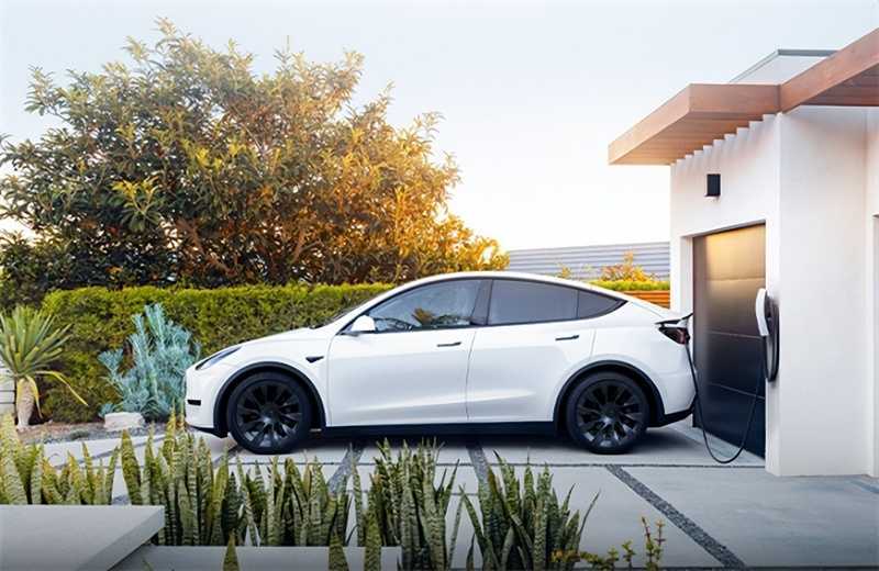 当科幻走入现实,特斯拉赛博越野旅行车无锡巡展来了插图7 当科幻走入现实,特斯拉赛博越野旅行车无锡巡展来了