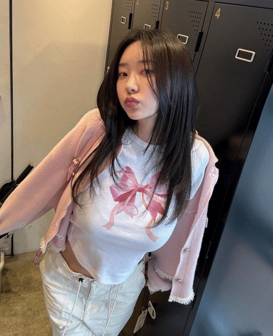 接住泼天流量!女主体模在刚刚ins介绍中加上《星刃》插图5 接住泼天流量!女主体模在刚刚ins介绍中加上《星刃》