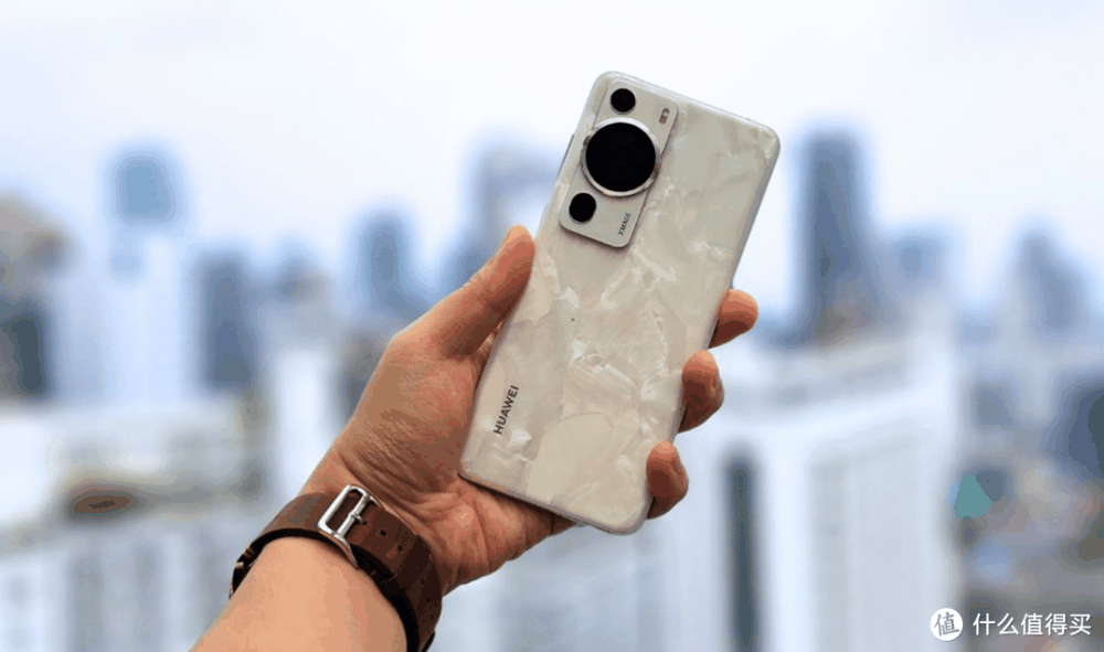 华为热门手机推荐！2024年归纳4款最佳华为手机：引领手机新潮流