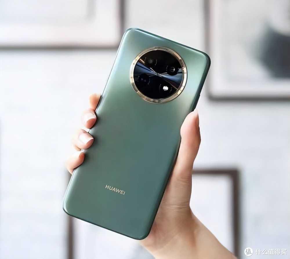 华为亲民了，不负众望配置，7000毫安+鸿蒙+6.95英寸屏，暖心行动！