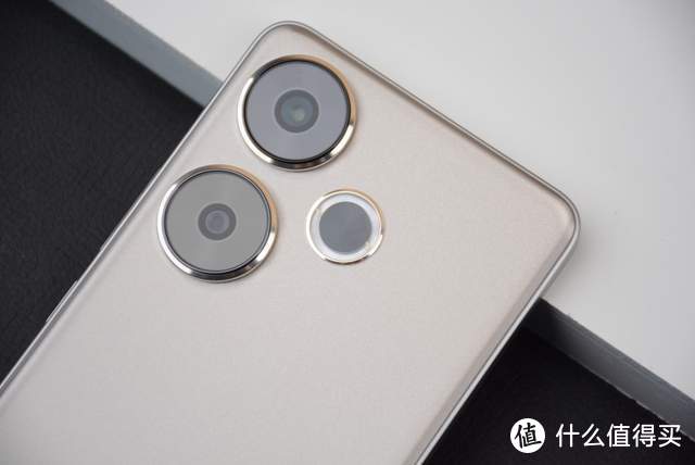 差点被带偏，Redmi Trubo3 1999起，绝对是神机，轻薄方向走对了