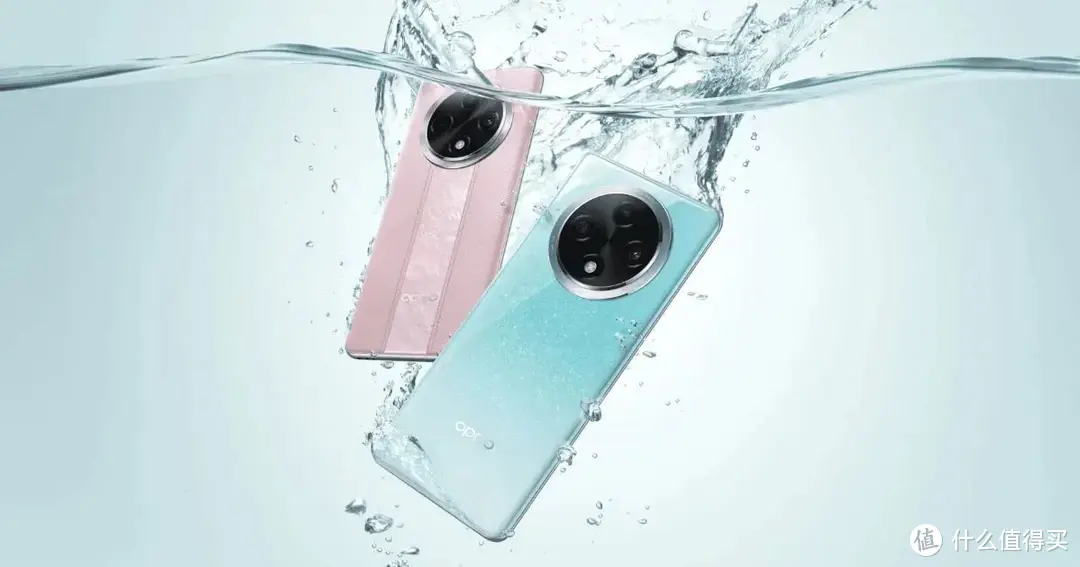 科技资讯 篇三：能防高压热水喷溅的千元机(OPPO A3 Pro)，还能轻松砸碎核桃，无需纠结复杂的防水等级差异