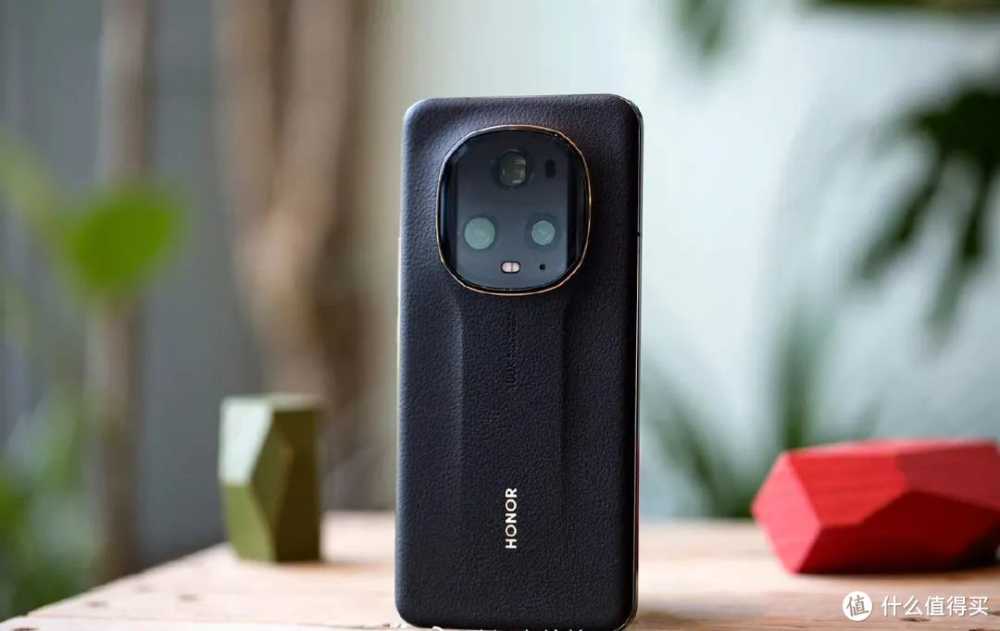 把主力机从iphone15换成荣耀Magic 5至臻版深度体验了一个月之后，有些话憋着难受！