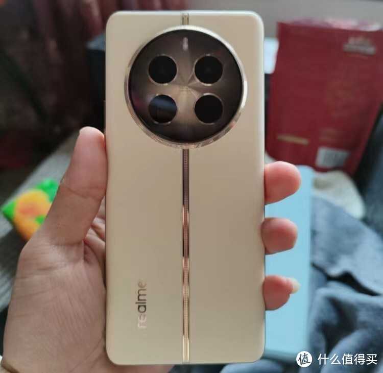 仅1299元!索尼IMX709+索尼IMX882+5000mAh电池+2160Hz屏幕,售价亲民插图2 仅1299元!索尼IMX709+索尼IMX882+5000mAh电池+2160Hz屏幕,售价亲民