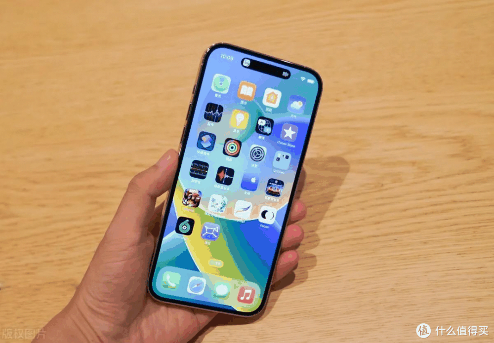 上半年这3部手机可以闭眼买，覆盖高、中、低三档，几乎无差评