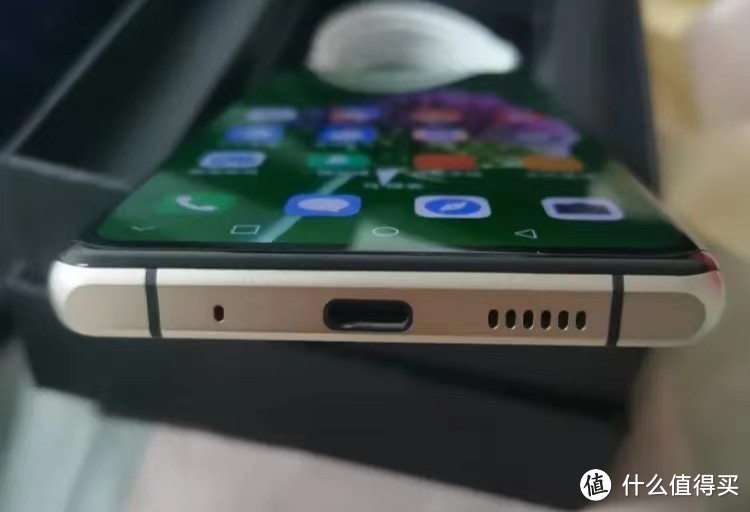 千元“水桶机”:8000mAh+骁龙865+2K曲面屏,16GB+512GB仅1199元插图3 千元“水桶机”:8000mAh+骁龙865+2K曲面屏,16GB+512GB仅1199元