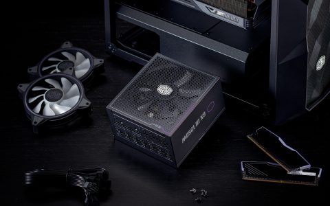 电脑电源频繁重启怎么回事