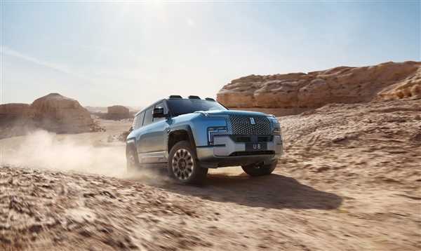 109.8万起 比亚迪仰望U8越野玩家版上市：可选装车载无人机