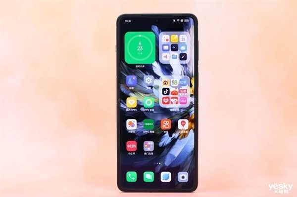 从一枝独秀到百花齐放 聊聊那些让我印象深刻的折叠屏插图22 从一枝独秀到百花齐放 聊聊那些让我印象深刻的折叠屏