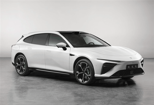 北京车展首发 哪吒S猎装版官宣:20万买混动版“极氪001”插图2 北京车展首发 哪吒S猎装版官宣:20万买混动版“极氪001“