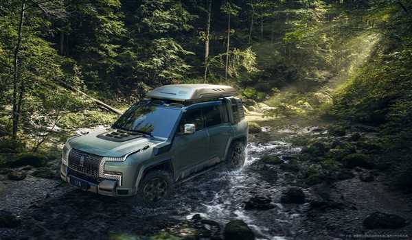 109.8万起 比亚迪仰望U8越野玩家版上市：可选装车载无人机