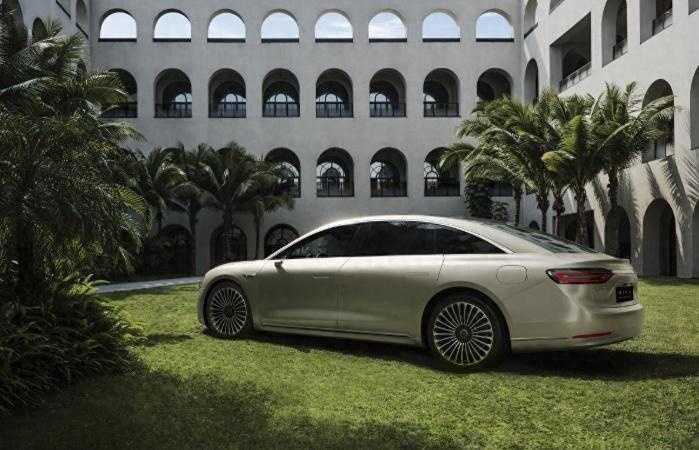 鸿蒙智行第三“界”曝光，或定价50万元，享界S9有戏吗？