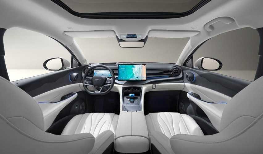 价格降幅惊人,配置全面升级!比亚迪护卫舰07荣耀版17.98万元起售!插图2 价格降幅惊人,配置全面升级!比亚迪护卫舰07荣耀版17.98万元起售!