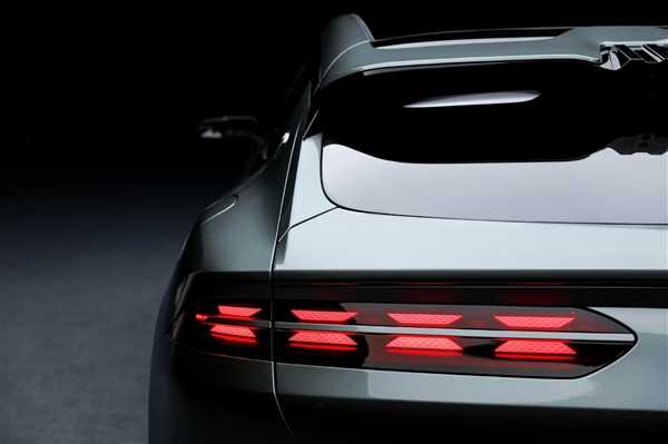 腾势Z9GT新配色亮相!网友直呼帅炸 颜值不输保时捷帕梅插图1 腾势Z9GT新配色亮相!网友直呼帅炸 颜值不输保时捷帕梅