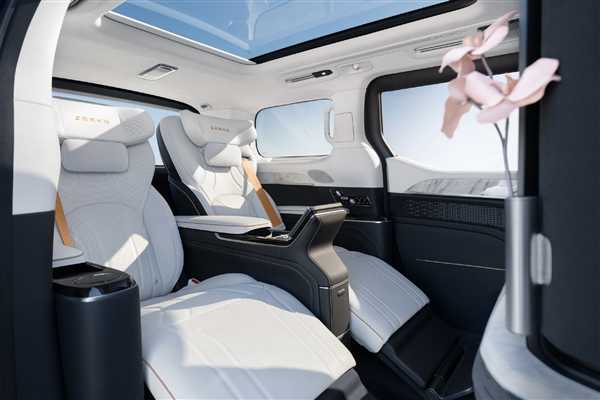 名为“光辉” 极氪009四座版推出:价值50万的椅子装了两把插图5 名为“光辉” 极氪009四座版推出:价值50万的椅子装了两把