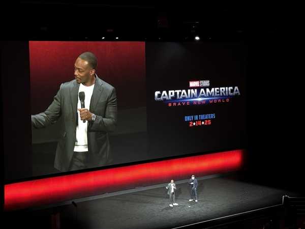 黑人美队来了!漫威《美国队长4》首曝剧照:“猎鹰”接任美队亮相插图 黑人美队来了!漫威《美国队长4》首曝剧照:“猎鹰”接任美队亮相