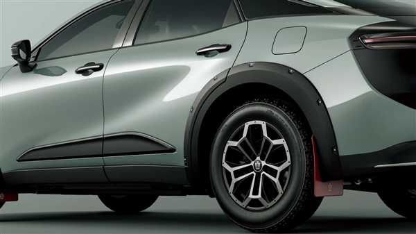 离地间隙升高、装上红色挡泥板!丰田皇冠越野套件版出炉插图5 离地间隙升高、装上红色挡泥板!丰田皇冠越野套件版出炉