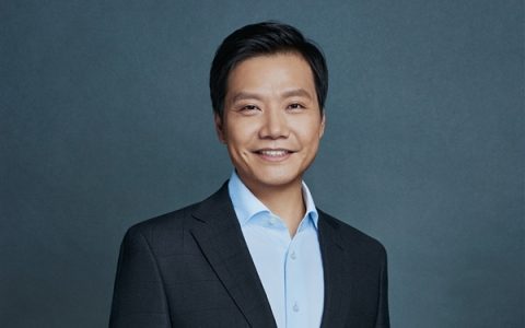 雷军自曝如何释放压力：刷刷短视频 看看爽文