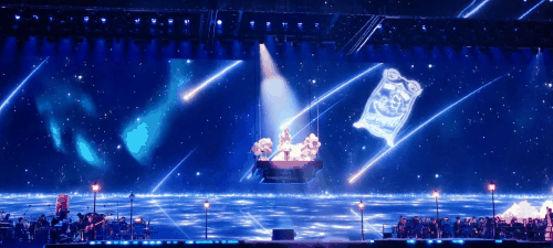 刚满周岁的《星铁》，为什么决定烧钱让玩家“爽”？