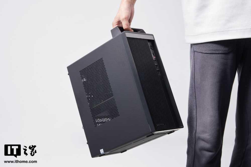 清华同方超翔 Z8000 商用 AI PC 体验:抢滩 AI 新战场插图25 清华同方超翔 Z8000 商用 AI PC 体验:抢滩 AI 新战场