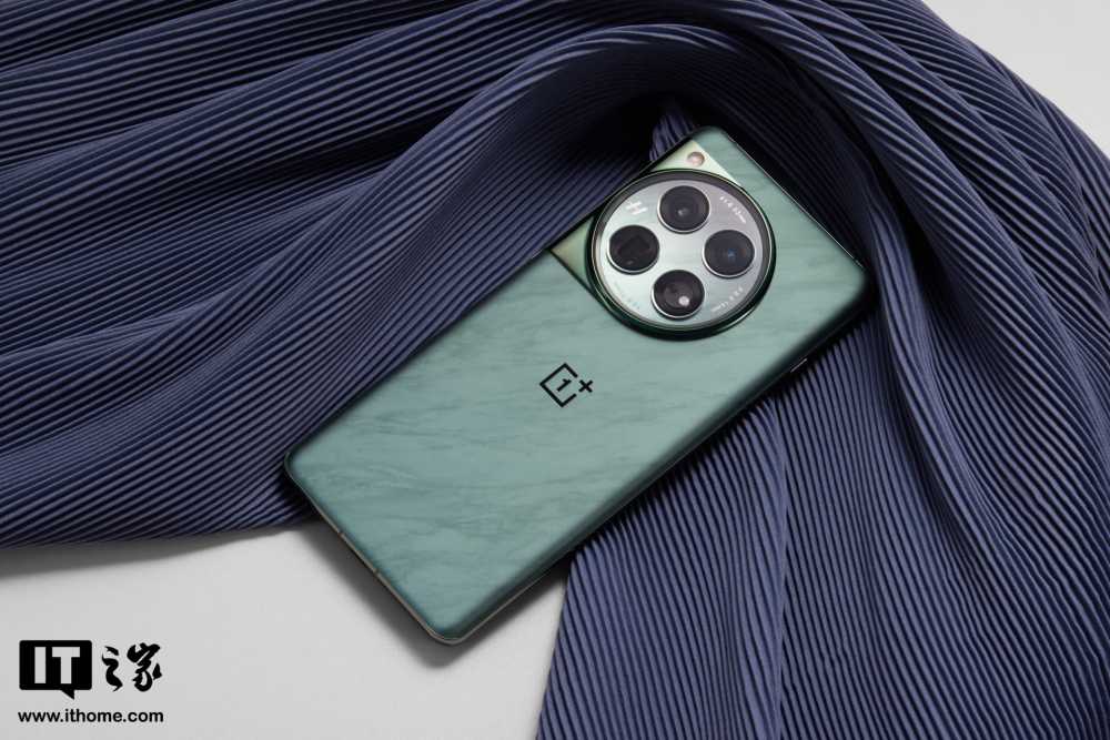 一加 12 手机安卓 15 Beta 开发者预览版更新发布，不建议普通用户升级