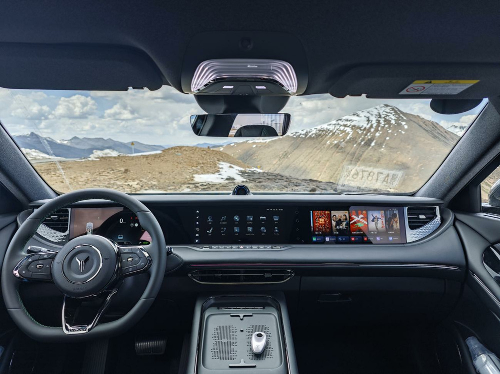 尽享驾趣体验和318美景：最美公路旅行家岚图FREE 318试驾报告