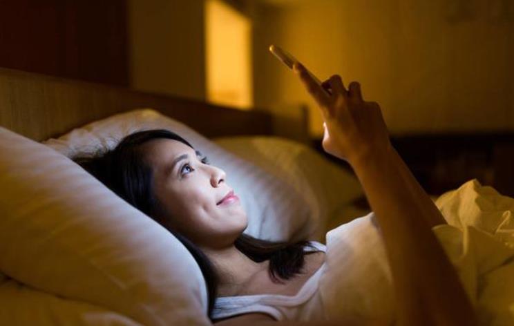 熬夜可能会让你变臭 熬夜对人体危害很大！