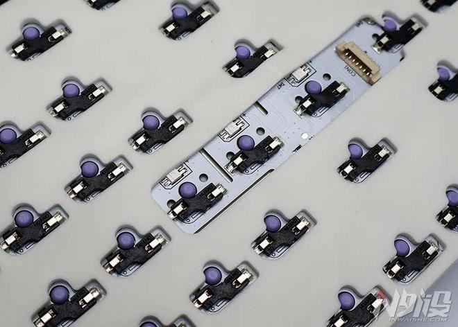 凯华联名云霄轴! 达尔优EK87Pro三模机械键盘拆解评测插图18